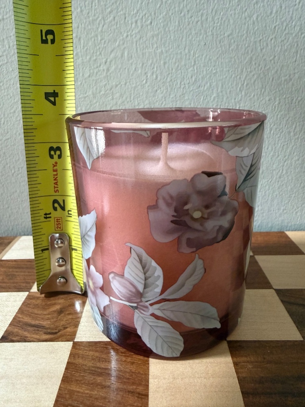 Simply Indulgent Scarlet Santal 7 oz Soy Candle New Floral Glass Jar - Picture 4 of 7